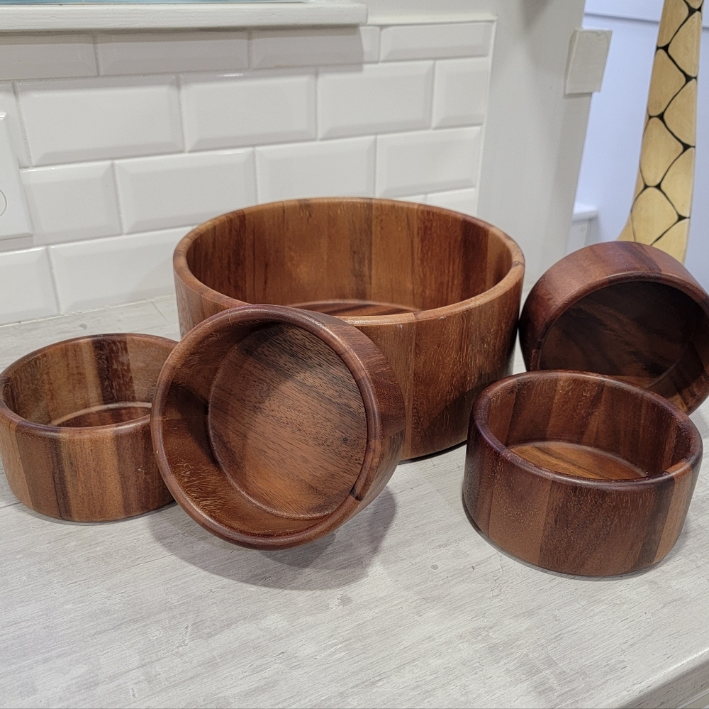Vintage Wooden Salad Bowl Set: Serving Bowl & 4 Small Bowls